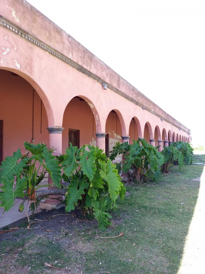 Hermoso campo con casco antiguo estilo Colonial