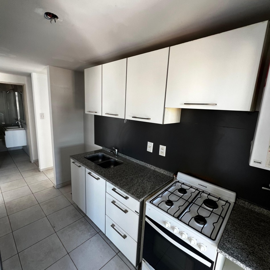 ALQUILER. Laprida y Santiago del estero