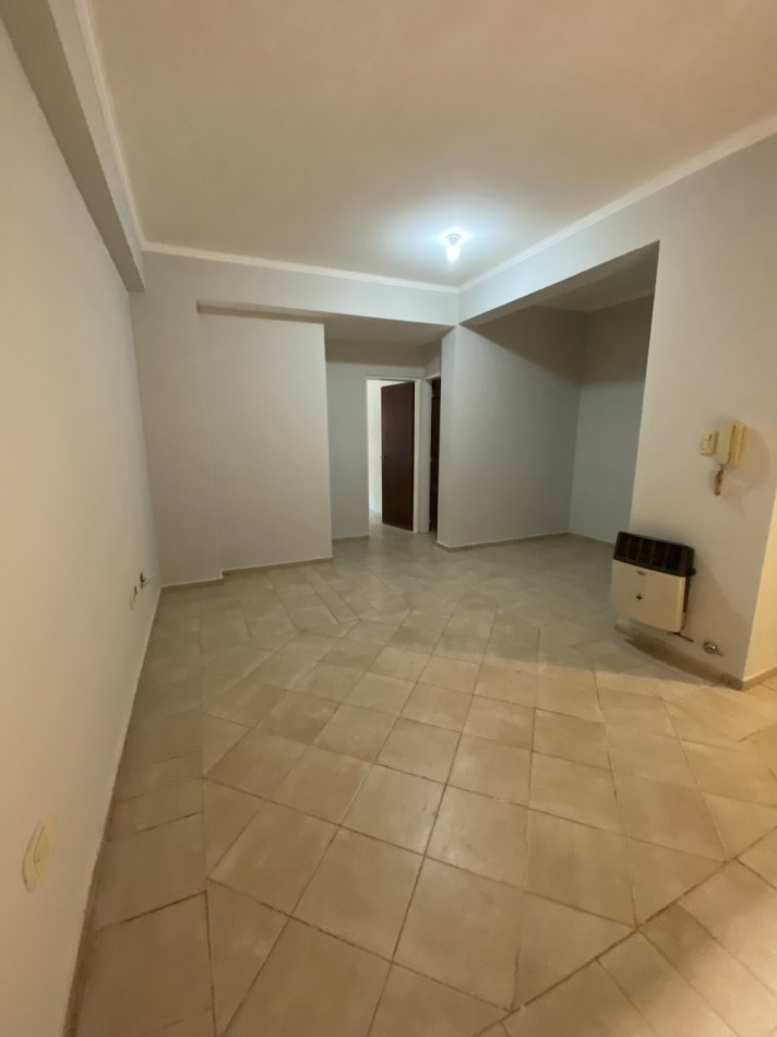 La Rioja y La Paz. Planta Baja con patio