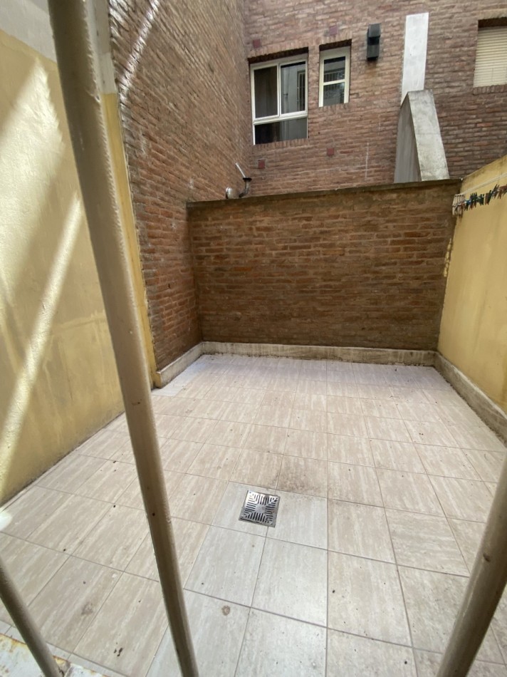 La Rioja y La Paz. Planta Baja con patio