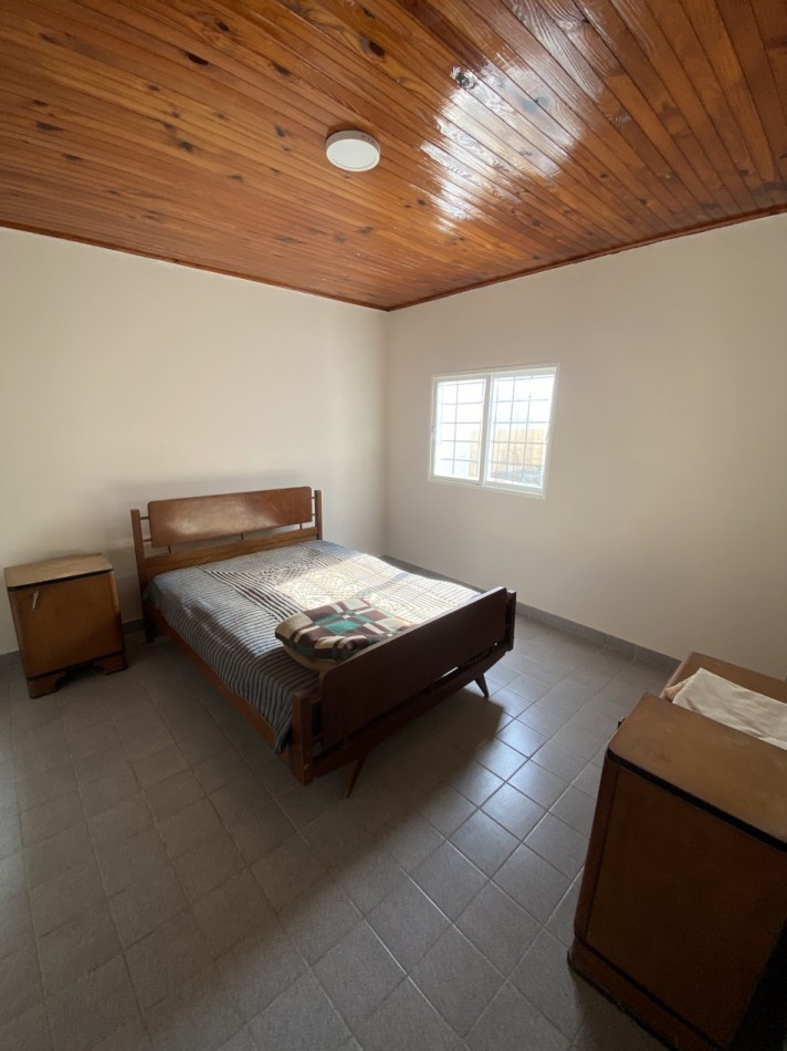 OPORTUNIDAD. Casa + departamento IDEAL RENTA!!! 