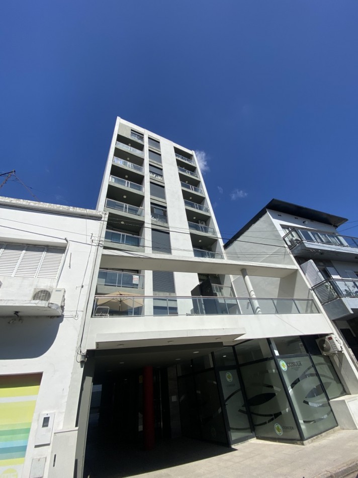 Peru 181 1 dormitorio con cochera