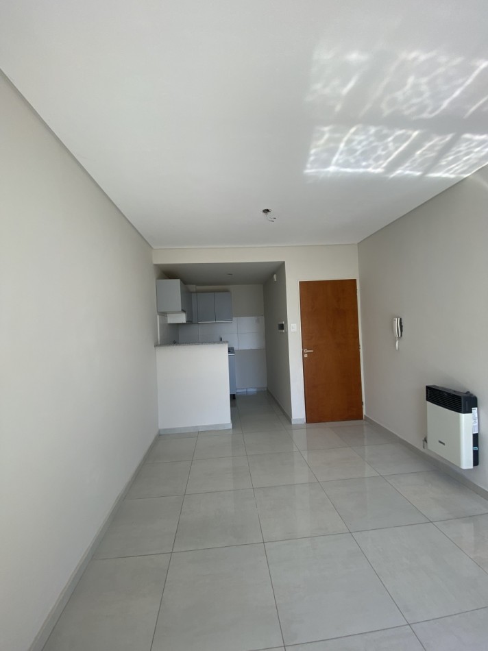 Peru 181 1 dormitorio con cochera