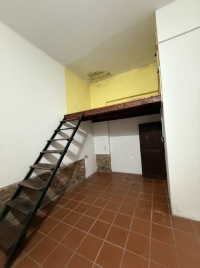 ¡En venta! Amplia casa ideal inversores