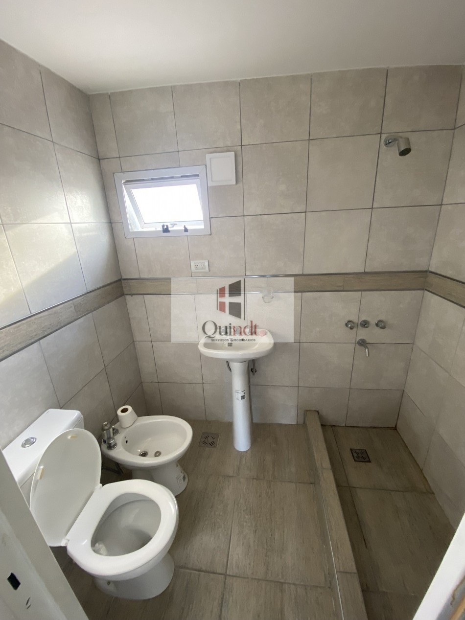 Lopez Jordan (zona Barrio Privado Santa Candida)