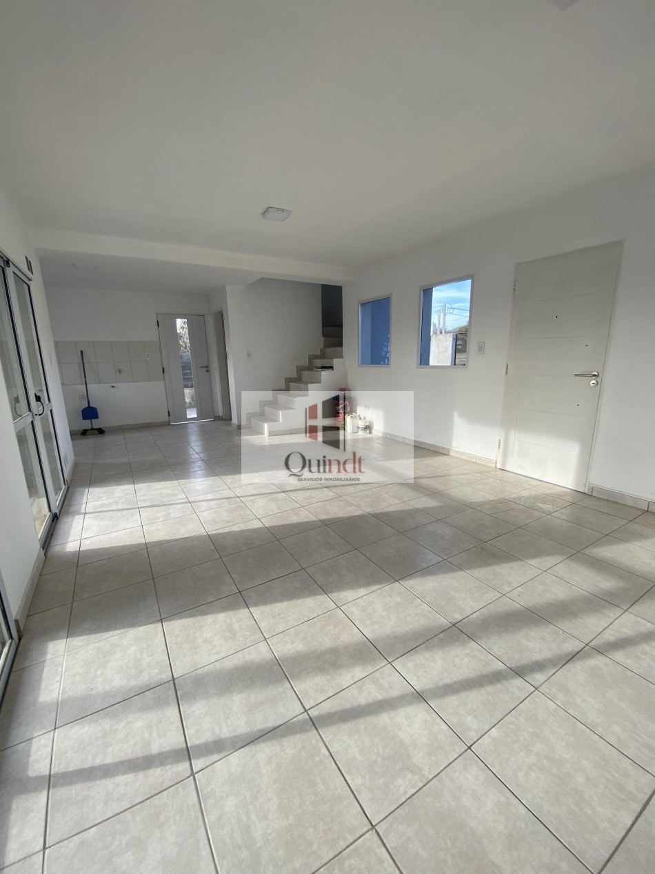Lopez Jordan (zona Barrio Privado Santa Candida)