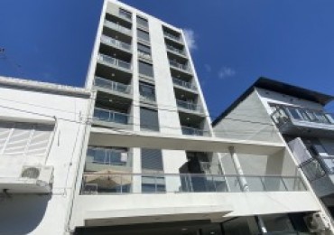 Peru 181 1 dormitorio con cochera